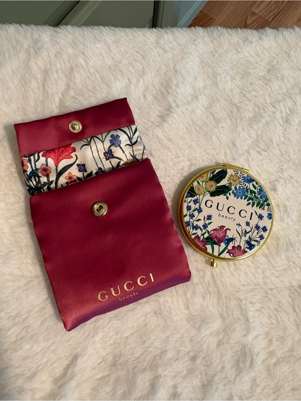 Gucci Beauty Floral Compact with Burgundy Satin Pouch